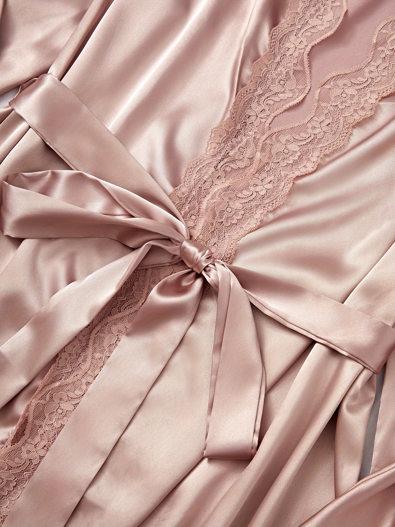 Large Size Ice Sliky Fiber Fabric Sleepwear Set with Contrast Lace Patchwork and Split Hem