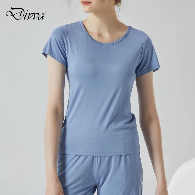 Damen T-Shirt mit Brustpolster Tops Einteiliges BH-Cup Schlankes T-Shirt Weibliches Sommeroberteil Unterhemden Homewear Damenpyjamas