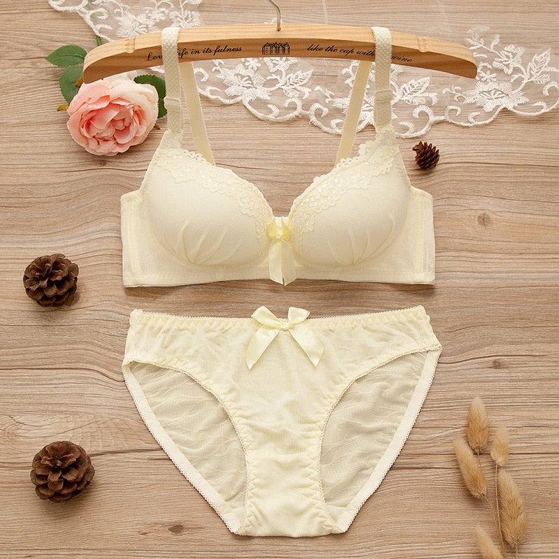New Pure Color Lace Sexy Bra Set for Small - Breasted Women - Wireless, Adjustable, Without Rims
