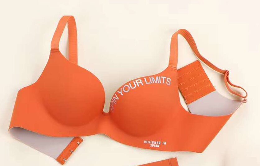 SP&CITY Women's Sports Wire-Free Push-Up Bras - Simple Colored, Gathered, Seamless Comfort