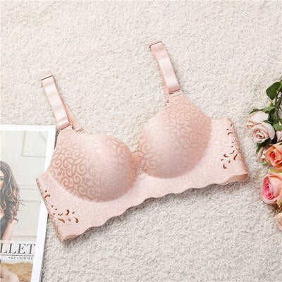 Plus Size Wireless Bralette for Women - Comfortable and Stylish