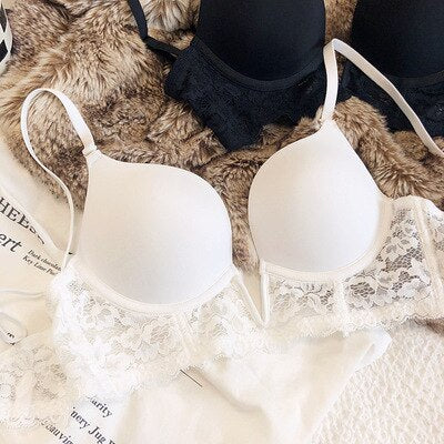 Deep-V Push Up Bra - Enhance Your Curves with Style