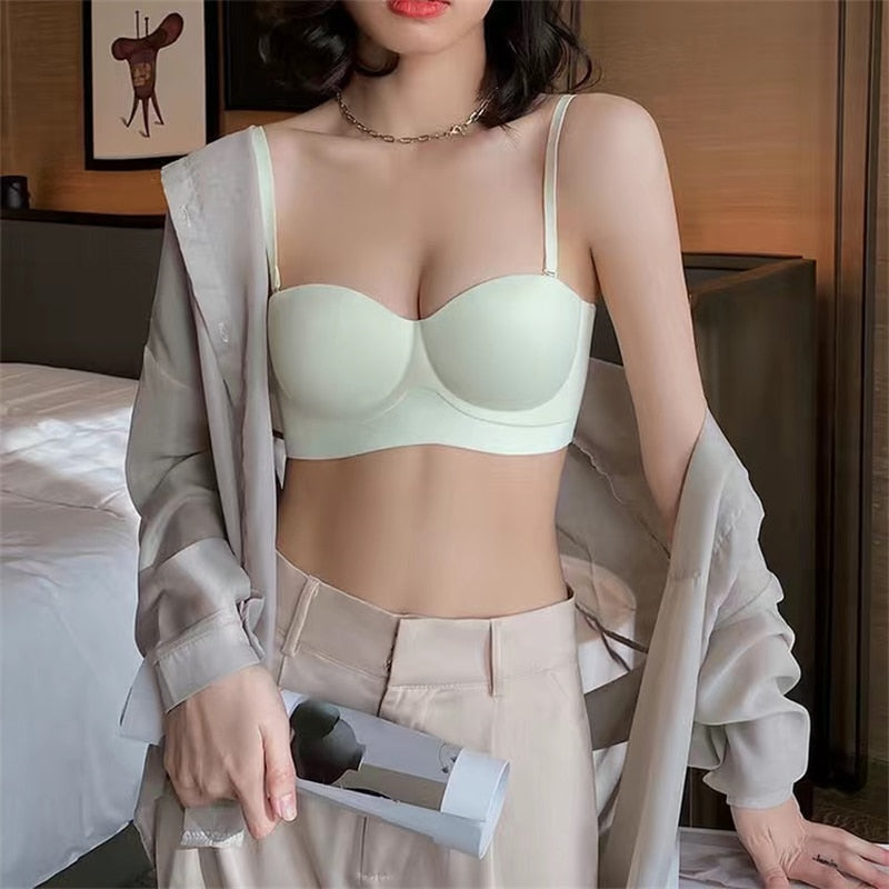 Non-trace Women's Non-steel Ring Bra for Small Chest - Gathered Support, Anti-sagging, Detachable Strap