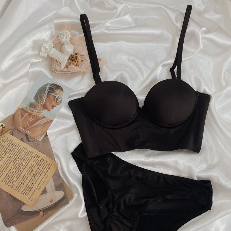Glossy beautiful back cross underwear women's summer gathered thickening no trace no steel ring hanging neck open back bra set