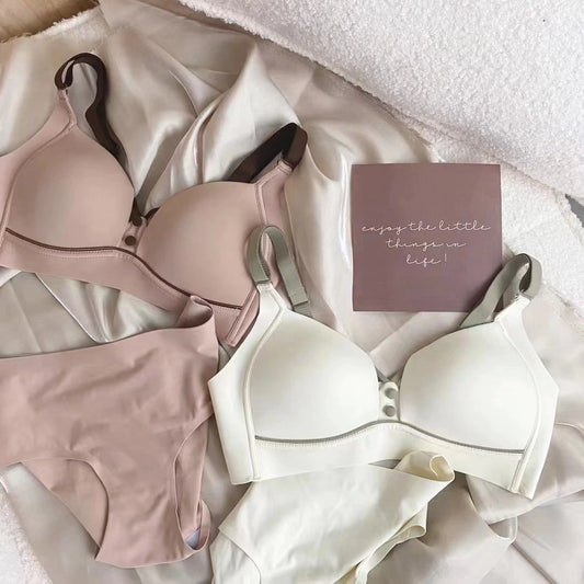 Irene's Secret: Discover Your Inner Confidence and Beauty with Our Japanese One-Piece Seamless Thin Cup Lingerie Set