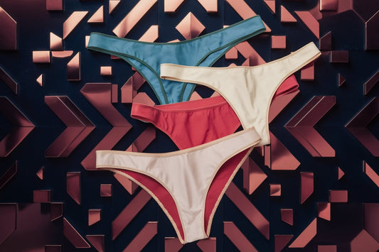 Beat the Heat in Style: 3-Pack Simple Solid Thongs for a Cool and Comfortable Summer