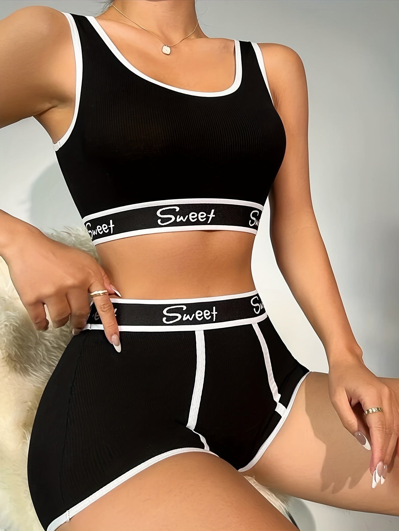 Letter Print Bra & Panties Set - Push Up Sports Bra with Elastic Panties, Women's Lingerie