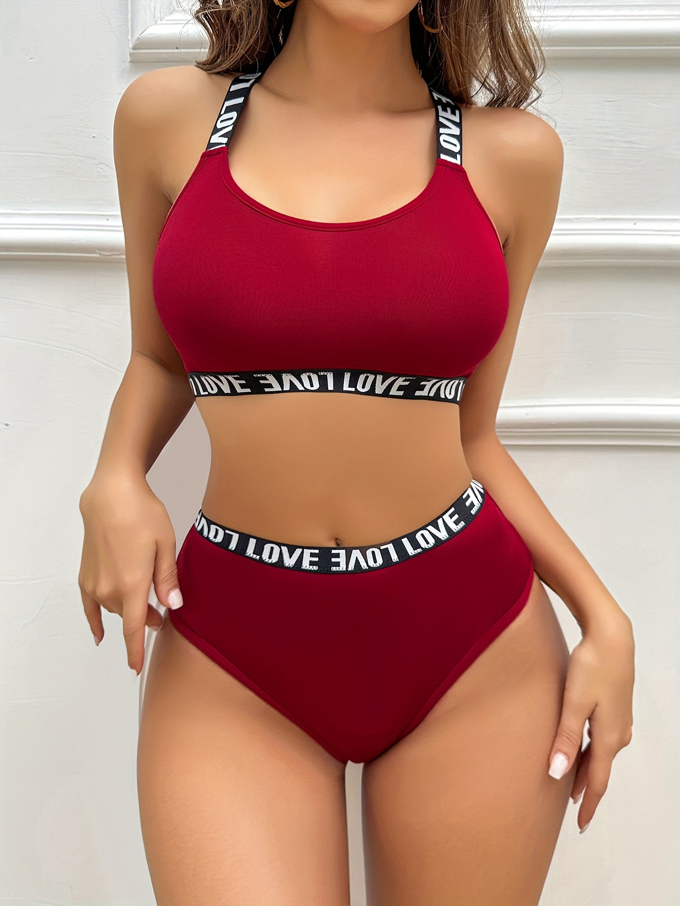 Letter Print Bra & Panties Set - Criss Cross Back Sports Bra & Elastic Panties, Women's Lingerie