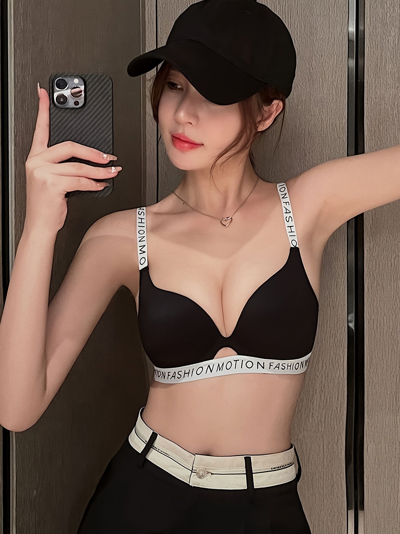Bralette sexy con cinta de letras para mujer - Sujetador triangular push up sin costuras, sin aros y de copa baja