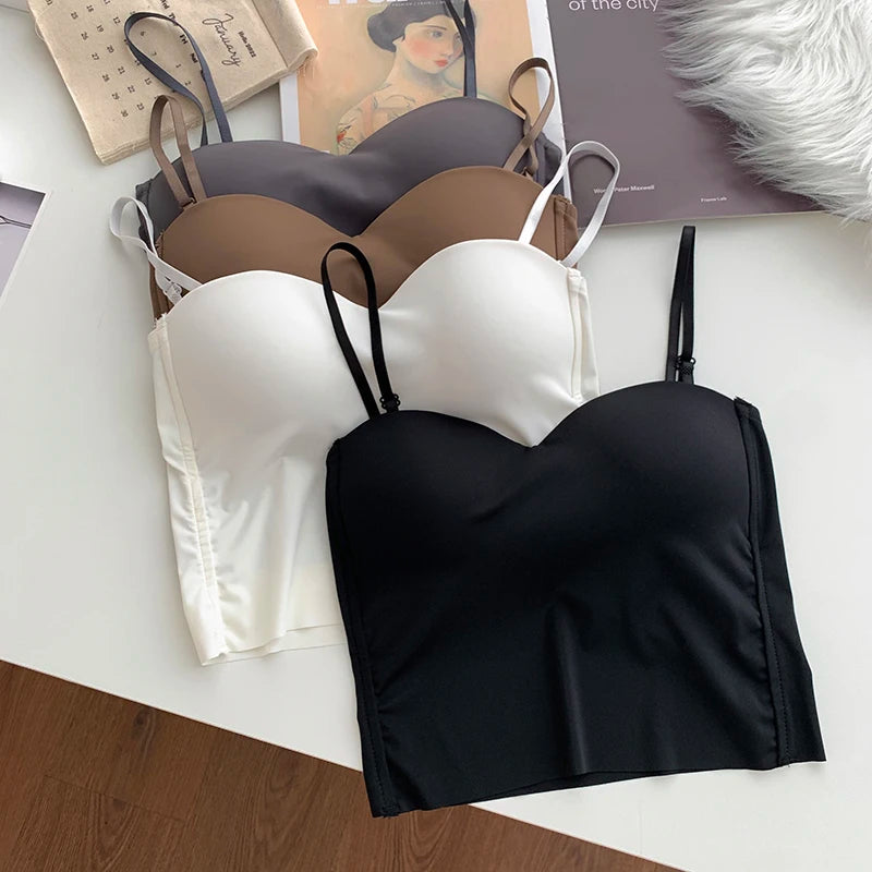 ITOOLIN - Camisetas sin espalda de moda, lindas camisetas cortas para mujer, camisola elástica delgada de seda helada, camisola de espagueti para mujer con almohadilla de sujetador