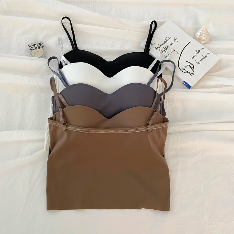 ITOOLIN - Camisetas sin espalda de moda, lindas camisetas cortas para mujer, camisola elástica delgada de seda helada, camisola de espagueti para mujer con almohadilla de sujetador