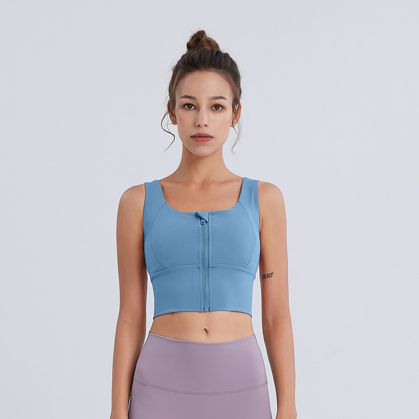 Sujetador deportivo con cremallera para mujer: push-up sin aros, antichoque, copa completa y soporte