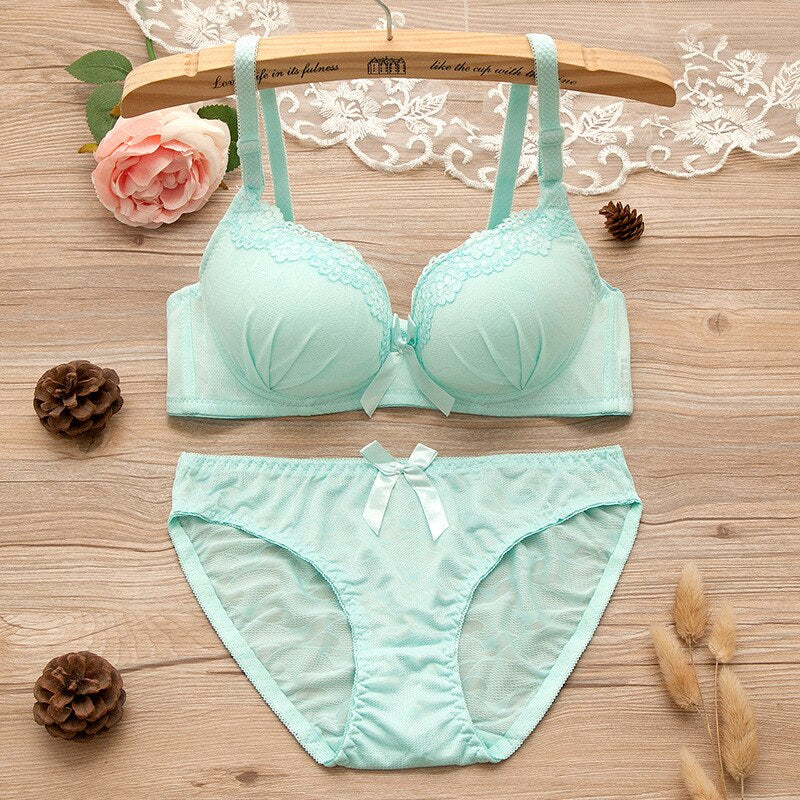 New Pure Color Lace Sexy Bra Set for Small - Breasted Women - Wireless, Adjustable, Without Rims