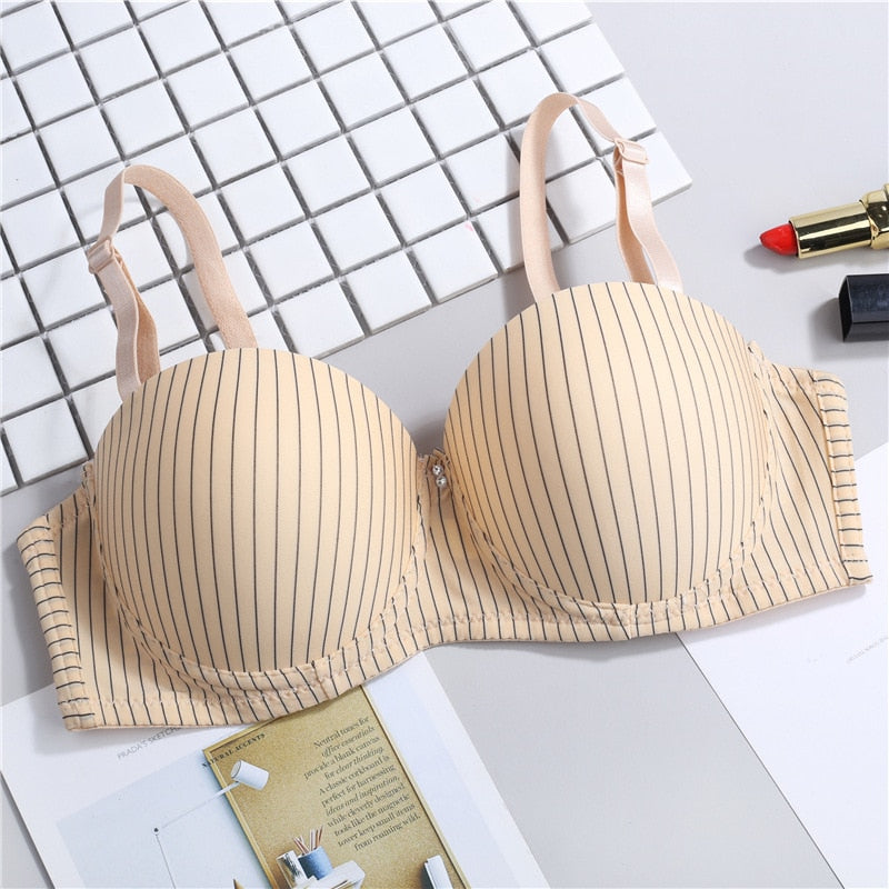 Big size Sexy women Push Up bra Underwear Female Bra Small Chest Gathered chest lovely Bra thin half cup lady bra 32 34 36 38