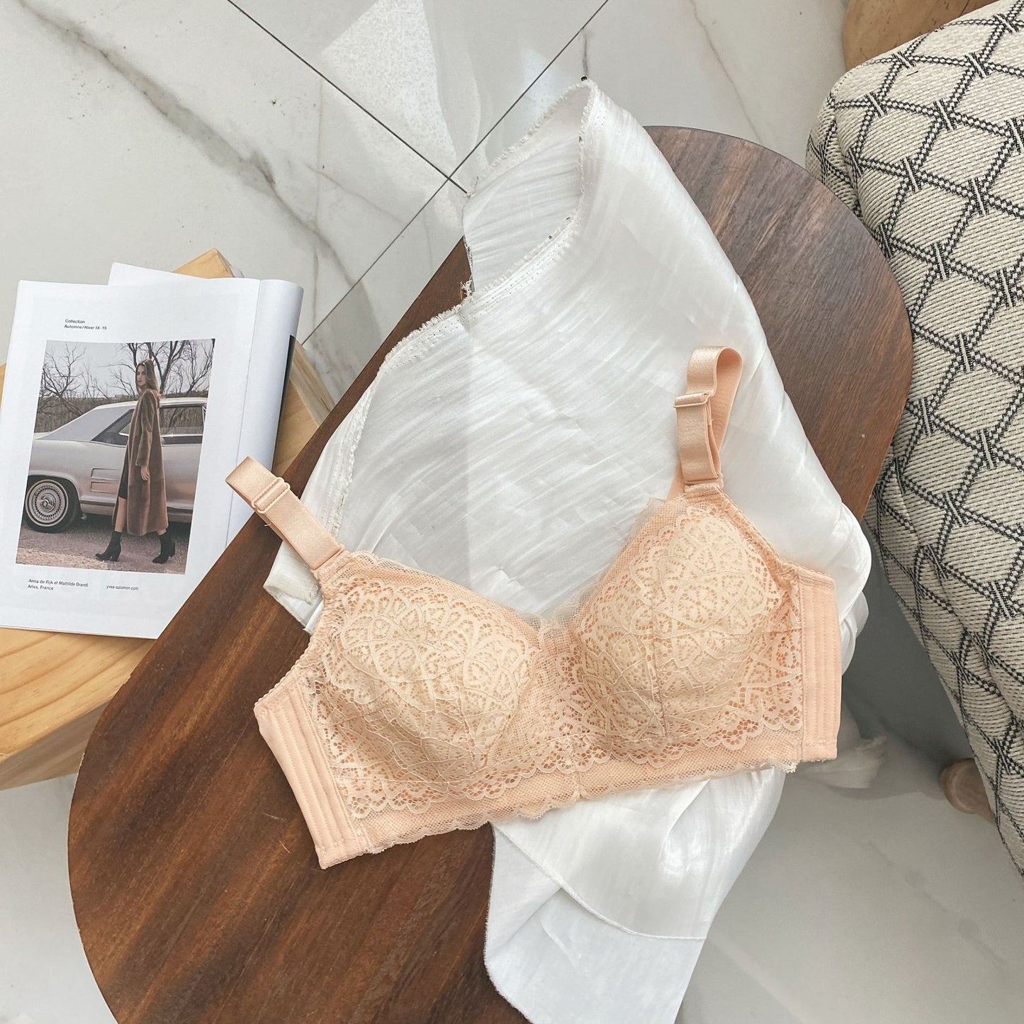 Sexy no steel ring lace large size underwear comfortable breathable thin bra gathering