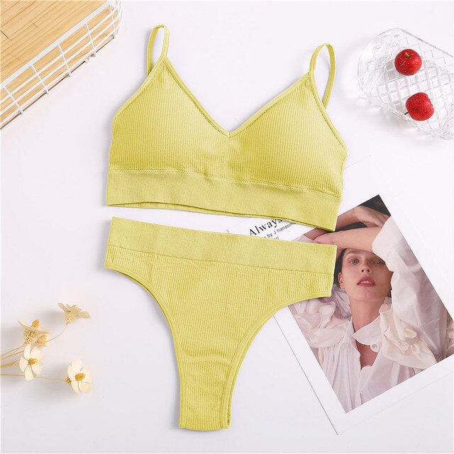 2PC FINETOO Women Seamless Bra Set Underwear Set High Waist Panties Sexy Wire Free Bralette Female Lingerie Brassiere Set