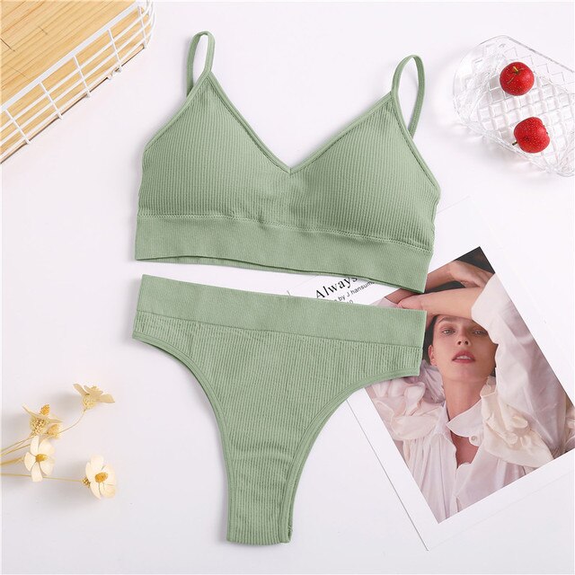 2PC FINETOO Women Seamless Bra Set Underwear Set High Waist Panties Sexy Wire Free Bralette Female Lingerie Brassiere Set